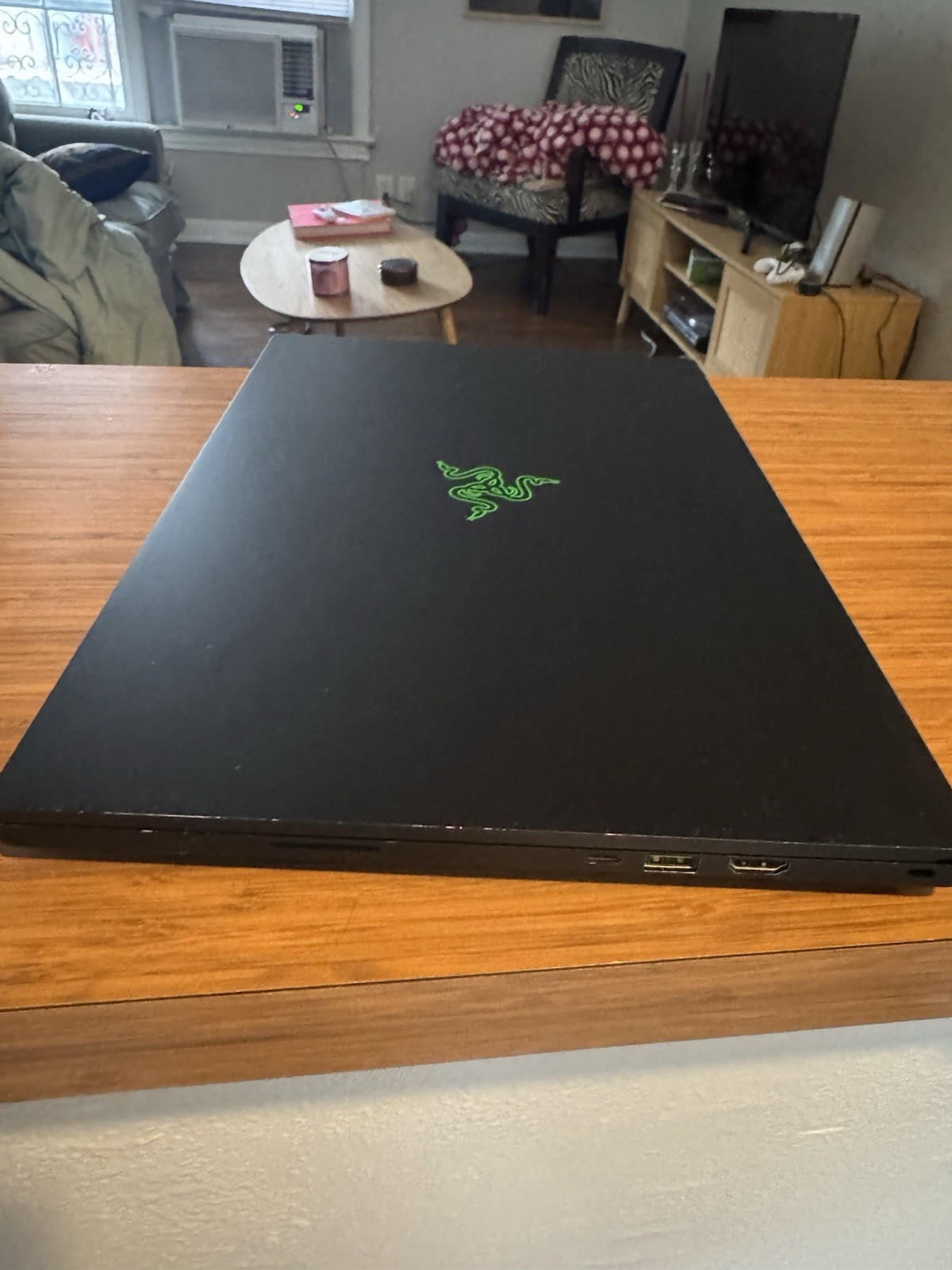 Razer Blade 15 Advanced 300Hz FHD 2.30GHz i7-10875H 32GB 1TB RTX 2080 SUPER READ