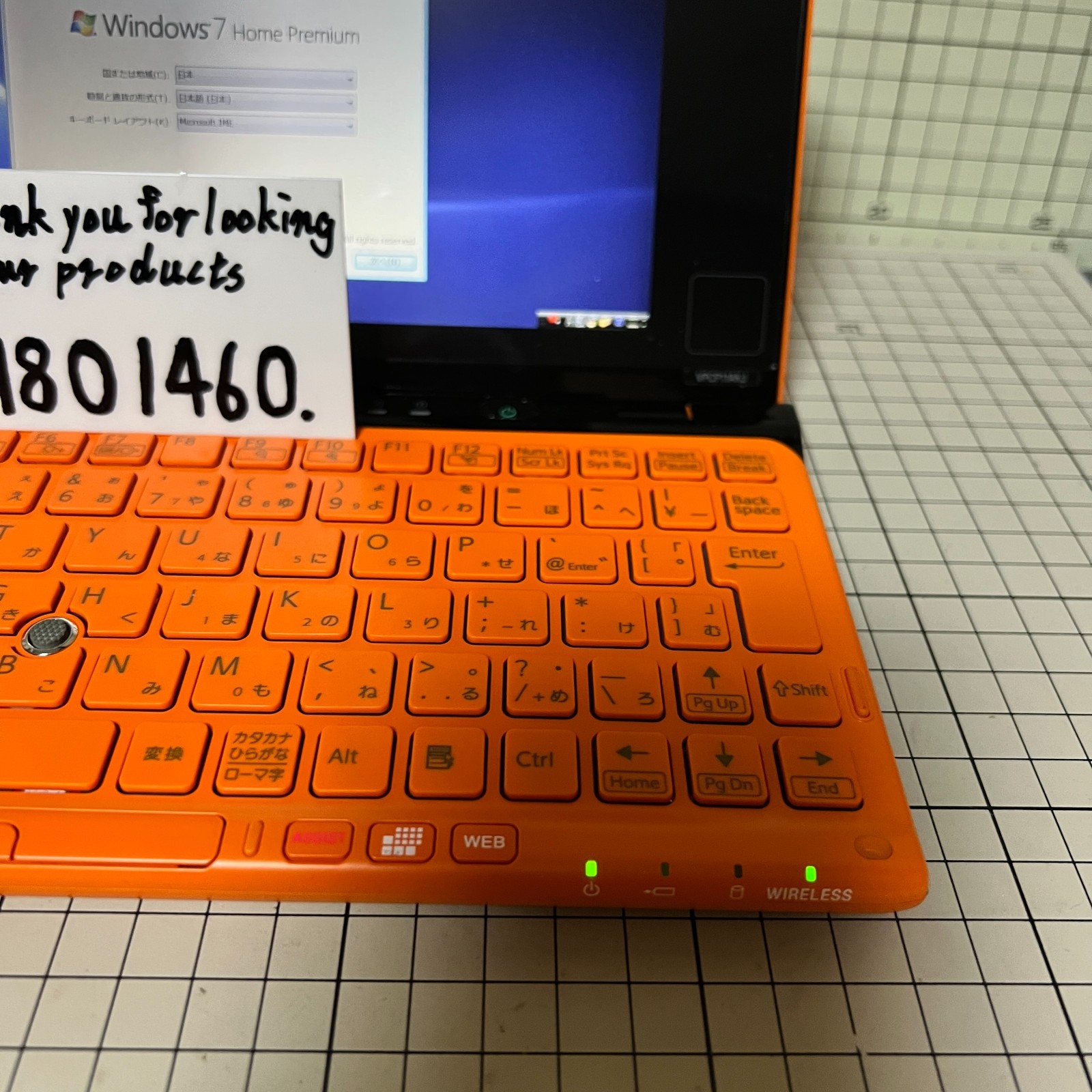 Sony Vaio Personal Computer P Series VPCP11AKJ Z560 US15X ssd 128GB Excellent