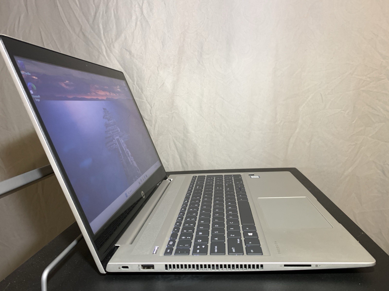HP ProBook 450 G6 i5-8265U 8GB 256GB SSD Win11 15.6in Touch Silver