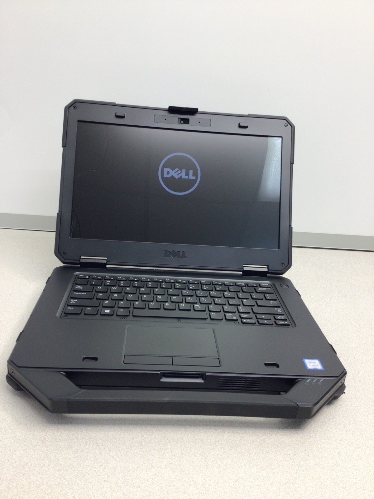 Dell Latitude 5414 Rugged 14″ Core i5-6300U 8GB RAM 256GB SSD WIN 11 PR0