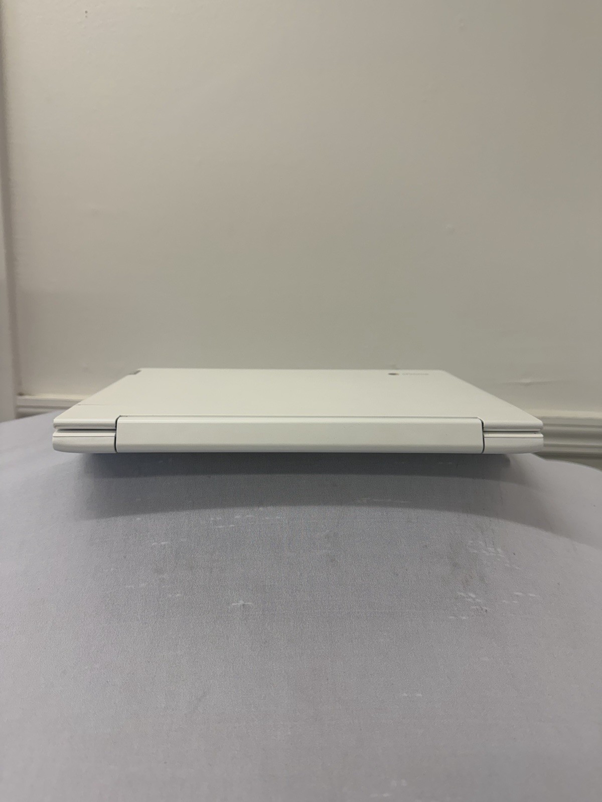 Lenovo Chromebook C330 Laptop – Mediatek MTK8173C – RAM 4GB – Read Des