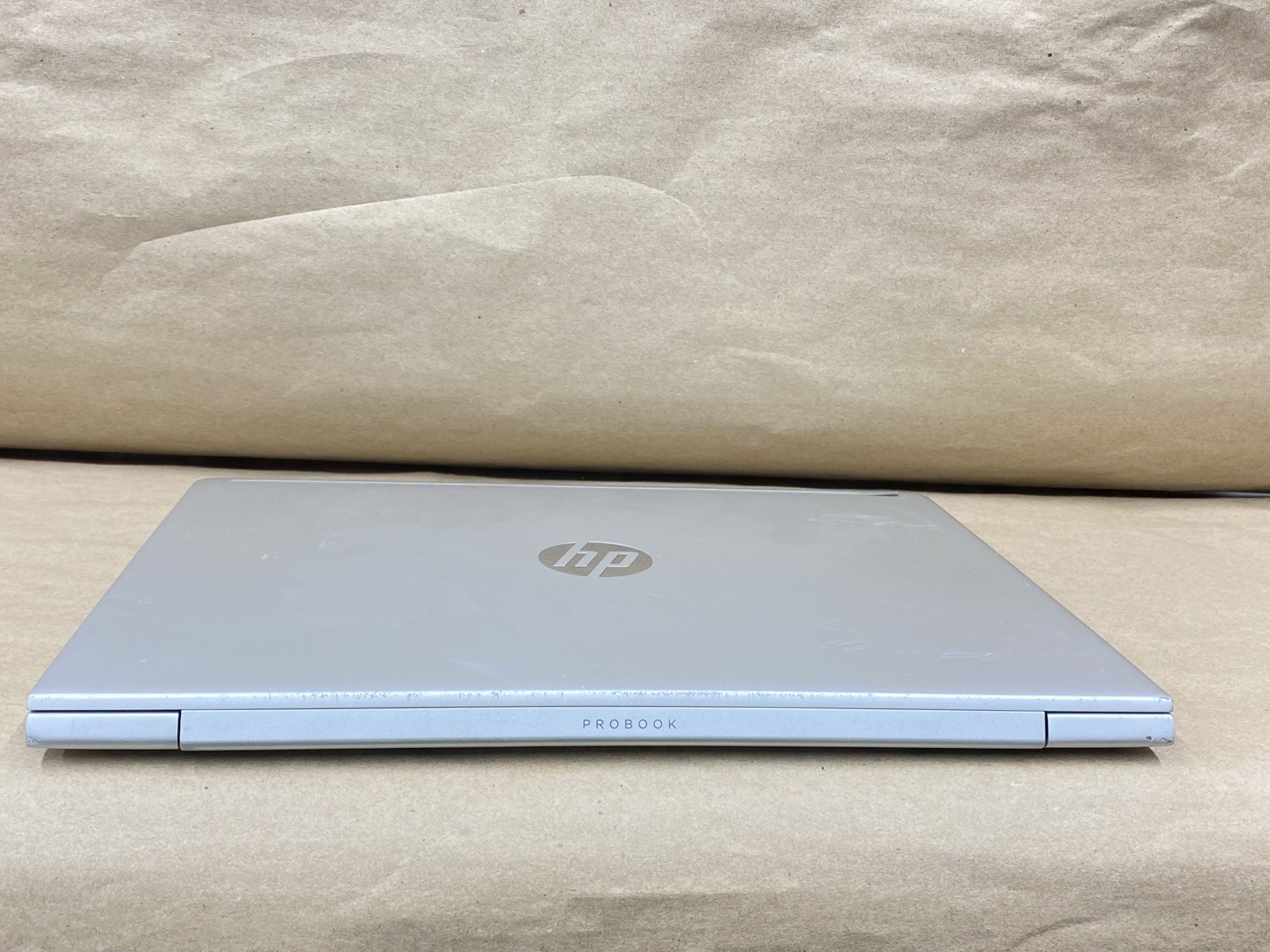 HP 440 G6 – 14″ 1366×768 – i5-8265U – 4GB – 128GB SSD – Win 11 Pro