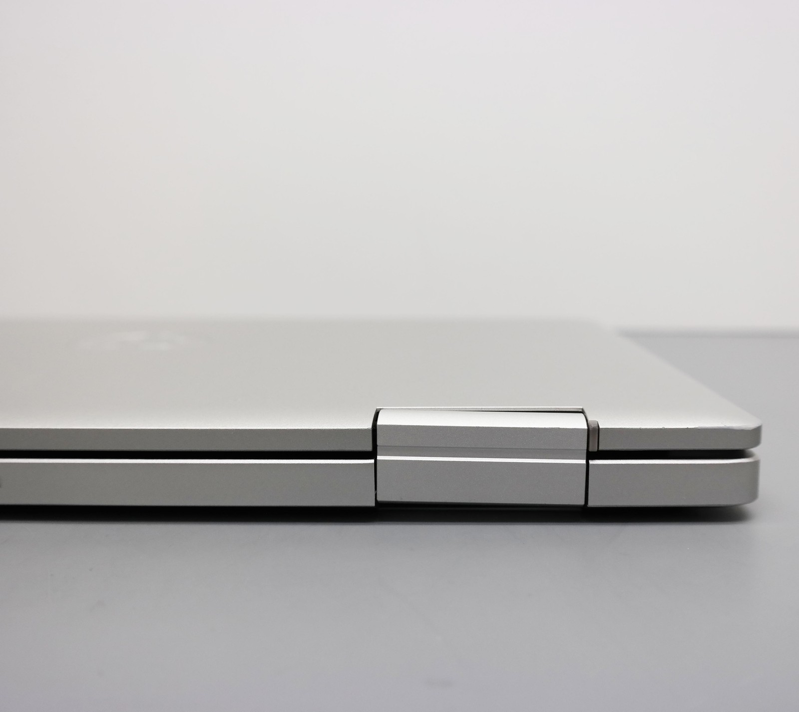 HP Pavilion x360 14-ek0033dx 14″ Core i5-1235U 8GB 512GB SSD
