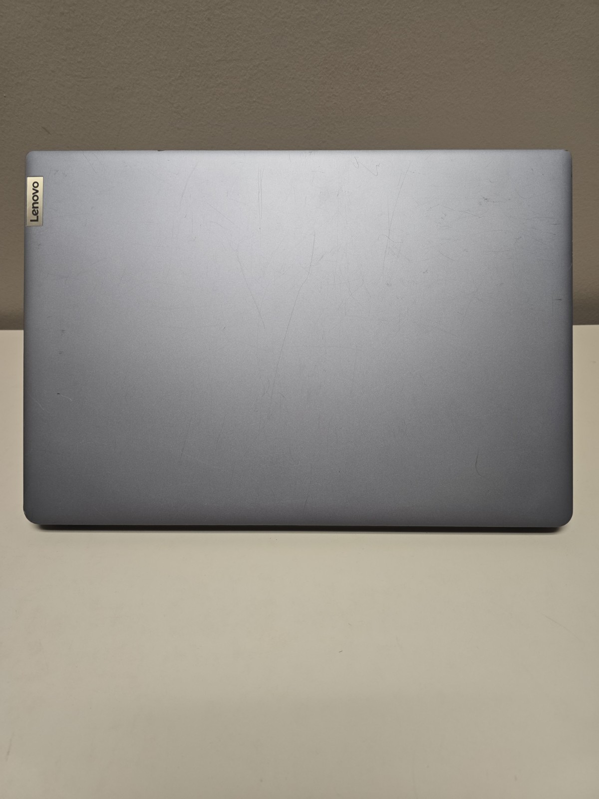 Lenovo IdeaPad 3 17ABA7 | Ryzen 5 5625U 16GB RAM 512GB NVMe SSD | FHD Touch ID