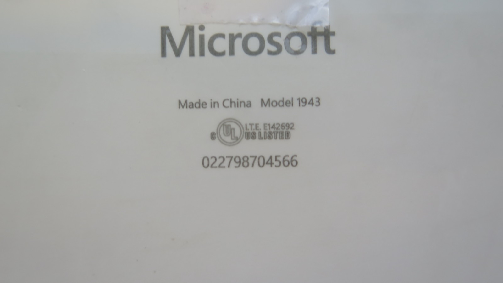 *FREE SHIPPING* Surface laptop Go 512GB SSD 12.4″ i5-1035G1 8GB RAM Win 11 no os