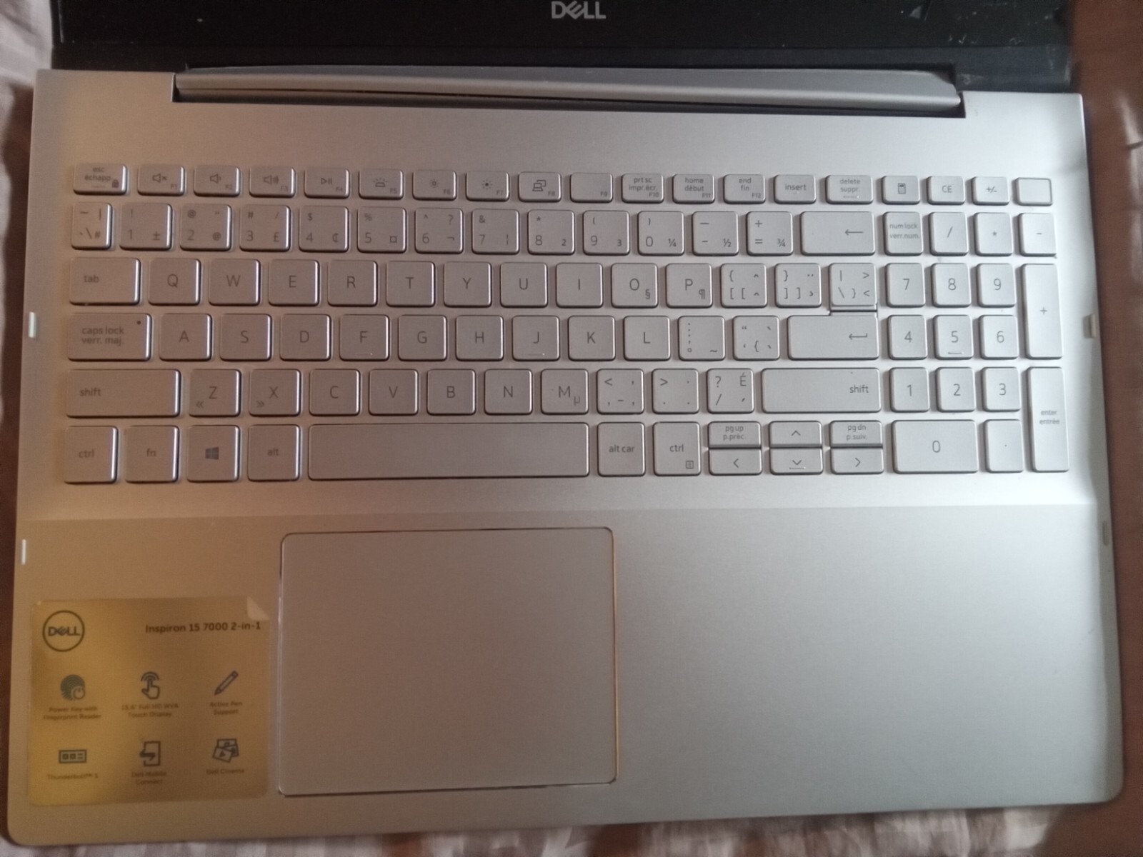 Dell inspiron 7591 2in1 laptop