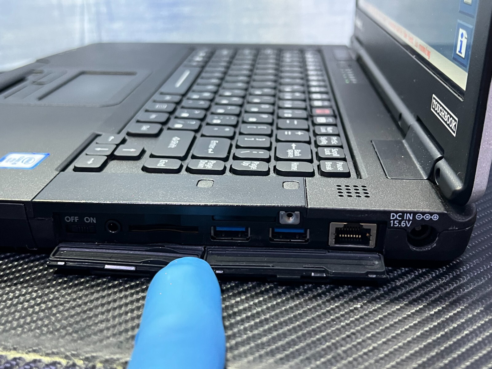 CF-54F9885KM, i5-6300U 2.40Ghz,8GB Mem,256GB SSD,Touchscreen,4G LTE,GPS,4,210Hrs
