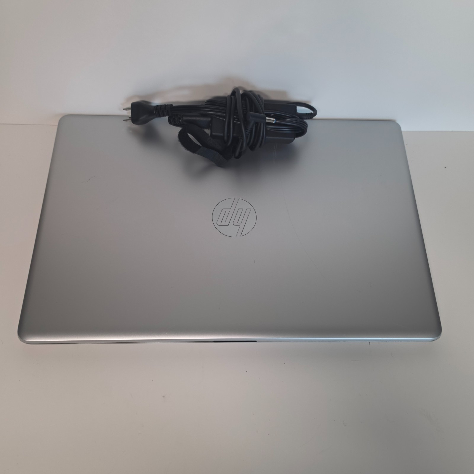 HP Notebook 17-by4633dx Laptop PC | Intel i5-1135G7 2.4GHz | 8GB RAM | No HDD A6