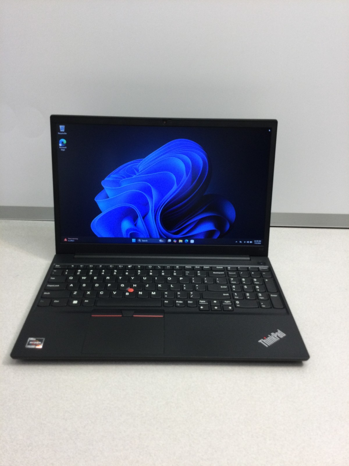 LENOVO ThinkPad E15 Gen 3 AMD Ryzen 7 5700U 16GB 256SSD WIN 11 PRO