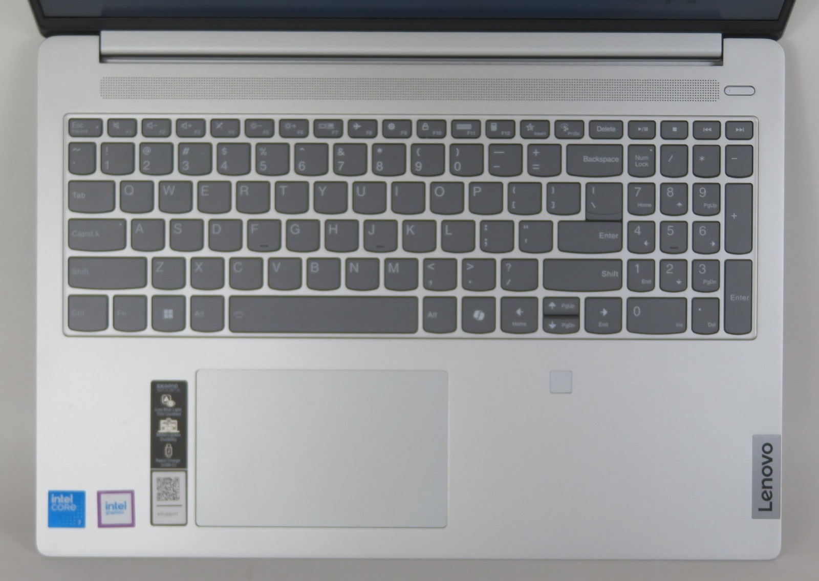 Lenovo IdeaPad Slim 5 16IRU9 CORE 7 150U 1.8GHz 8GB RAM 512GB Windows 11