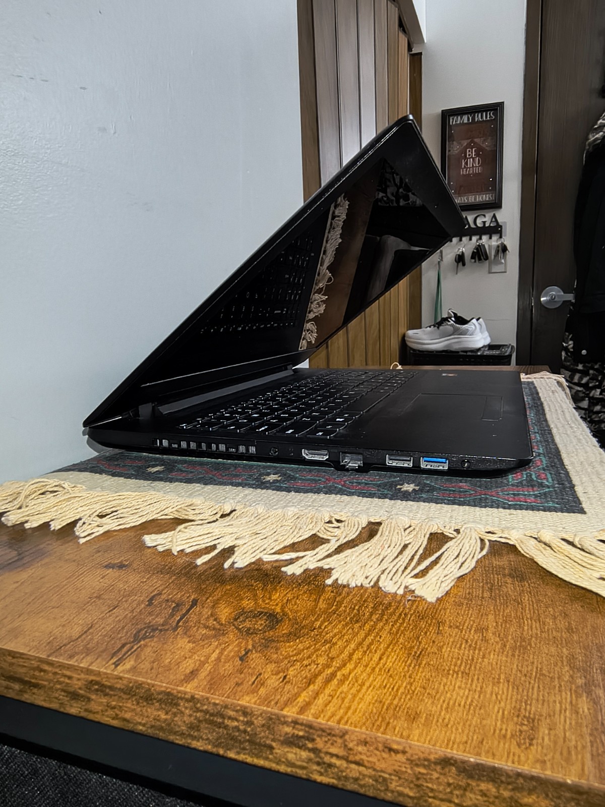 15.3″ Lenovo Ideapad 110-15ACL AMD A6-7310APU W/Radeon R4 8GB 500GB SSD Win11Hm