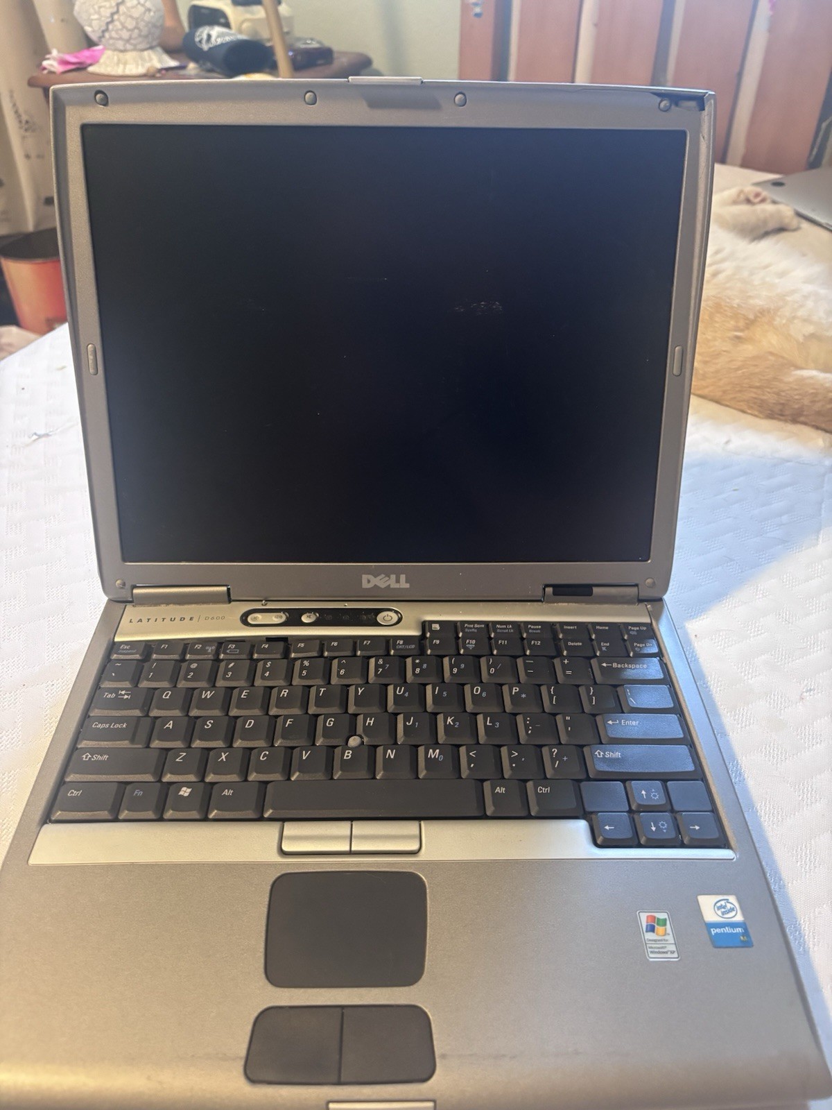 dell latitude d600 laptop for parts and repair