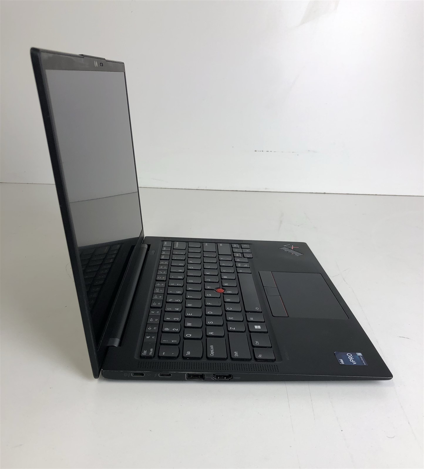 Lenovo ThinkPad X1 Carbon Gen 11: Intel Core i5-1345U 1.6GHz – 16GB – 512GB
