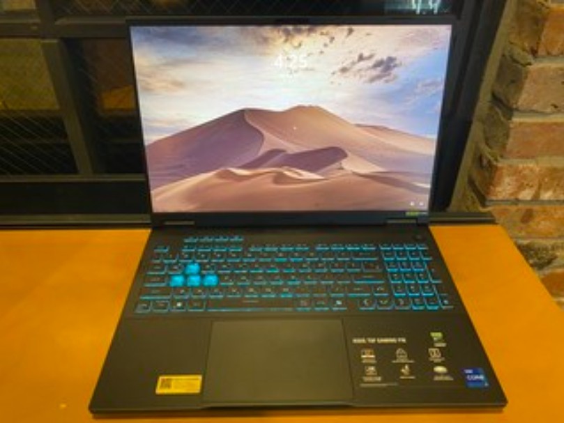ASUS / TUF Gaming F16 / RAM 32GB / FX608JMR-QT040 / RTX5060 / 512GB / i7-14650HX