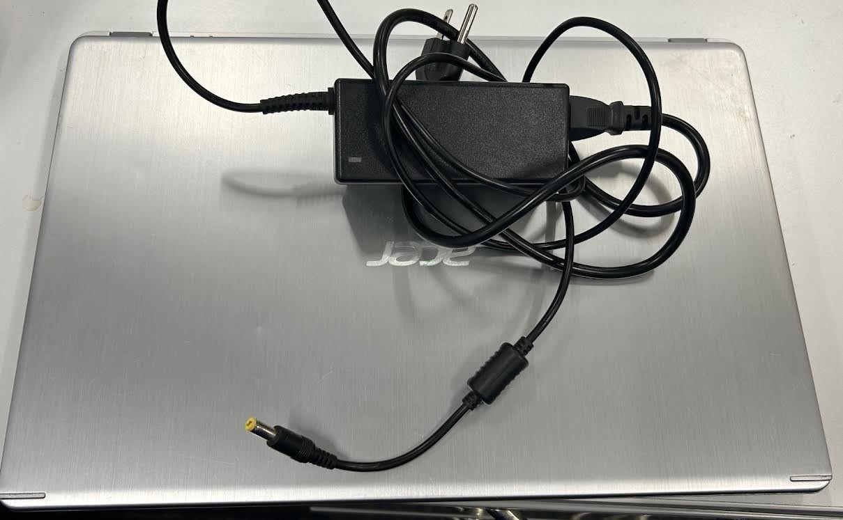 Acer Aspire 5 Slim Laptop 15.6 inches Full HD IPS Display AMD Ryzen 3 Computer