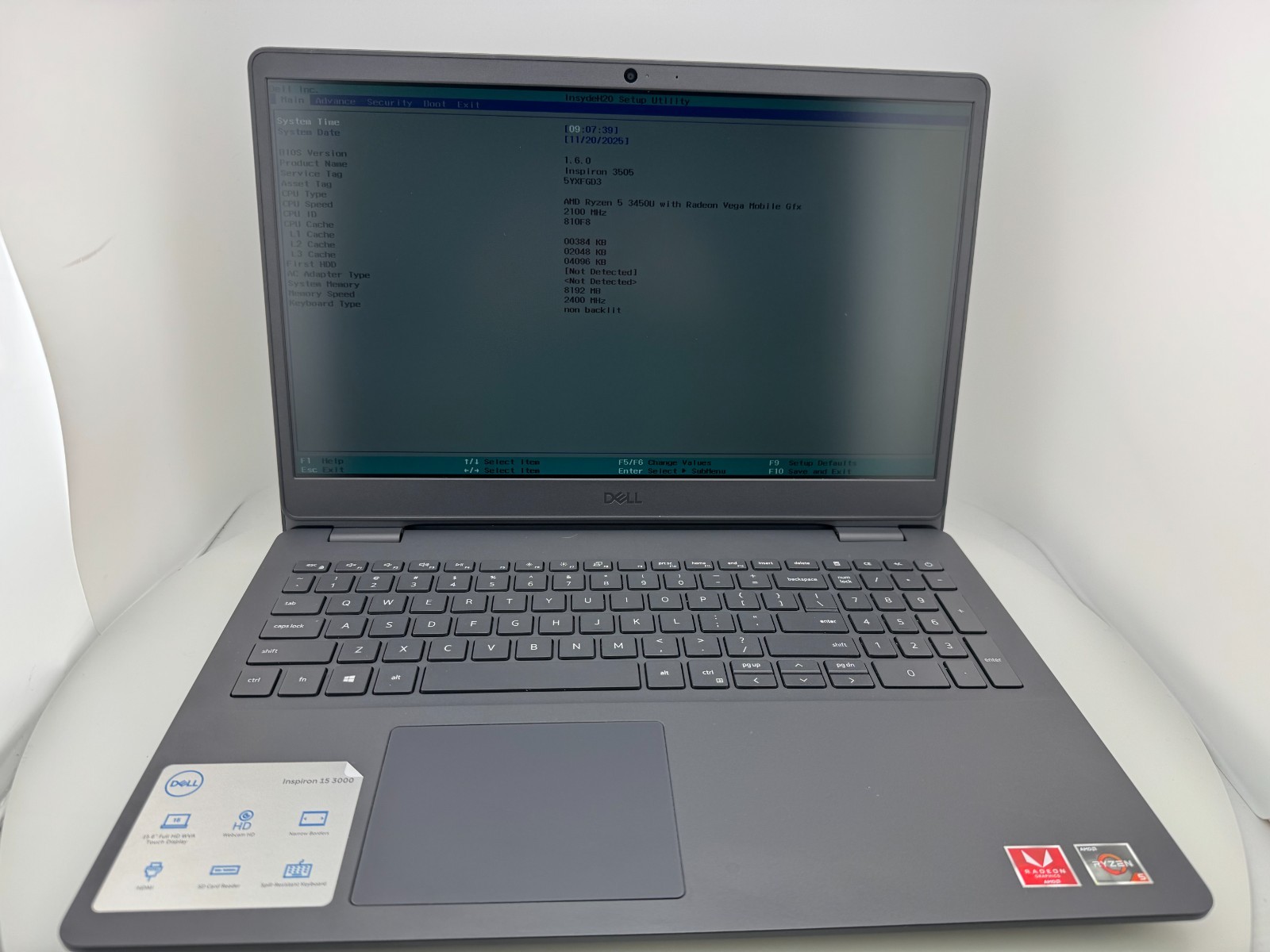Dell Inspiron 3505 AMD Ryzen 5 3450Uw/Vega mobileGFX 8GB RAM 256GB SSD Win 11Pro