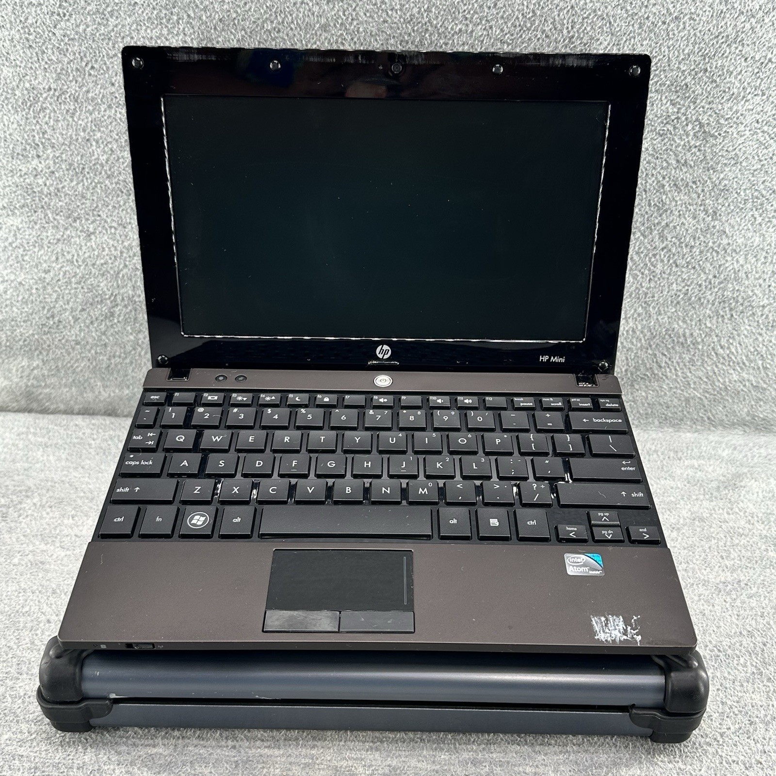 HP MINI 5103 LAPTOP – Intel N455 1.67GHz CPU/2GB 250GB / Windows 7 w/ Cover