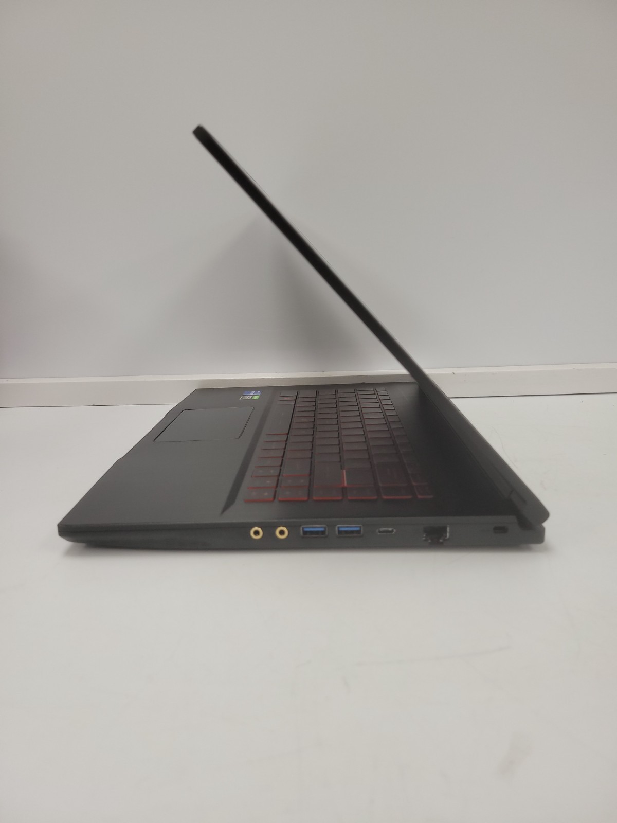 (9857500) MSI G163 Gaming Laptop