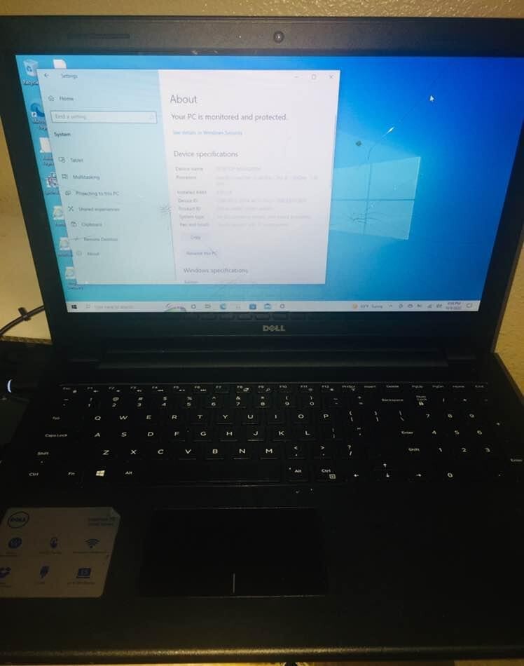Dell Inspiron 15 3000 Series i3542-3267BK 15.6in. (1TB, Intel Core i3 4th Gen.,