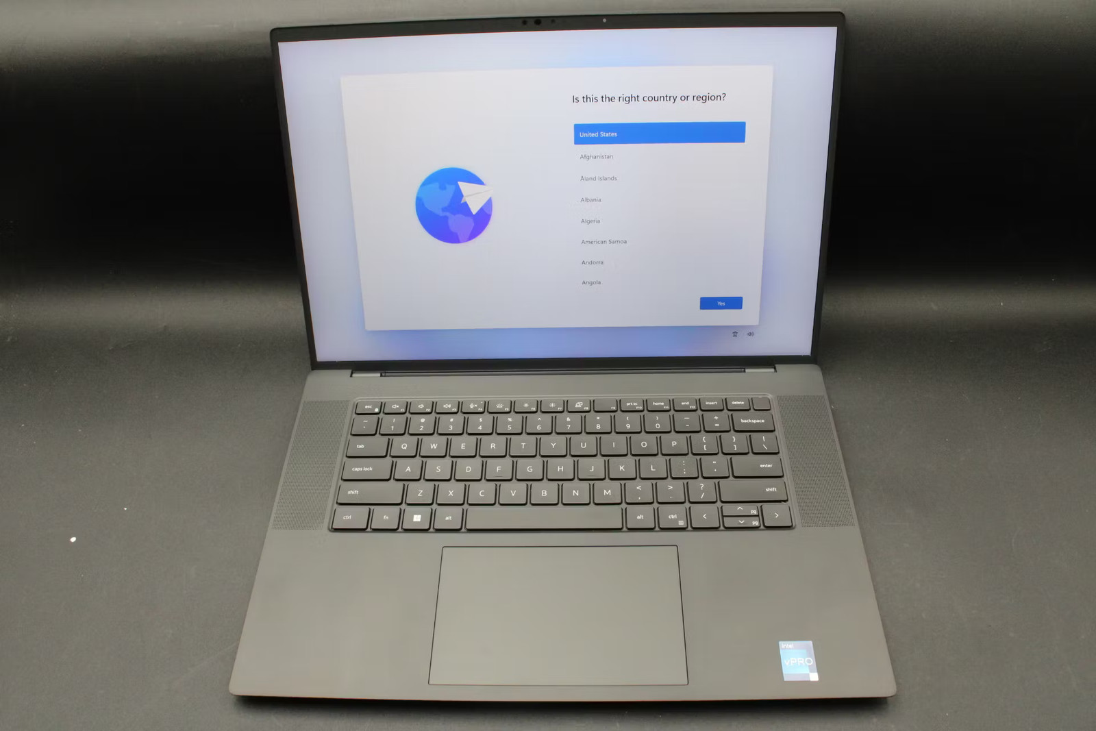 Dell Precision 5680 Used 16″ (i7-13800H-32GB-512GB NVMe)