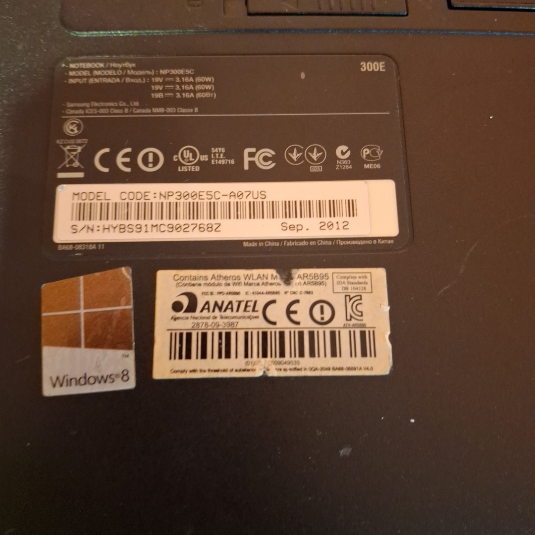 Samsung NP300E5C-A07US Laptop 15.6″ LCD Core i3-2370M HDMI USB 4GB RAM For Parts