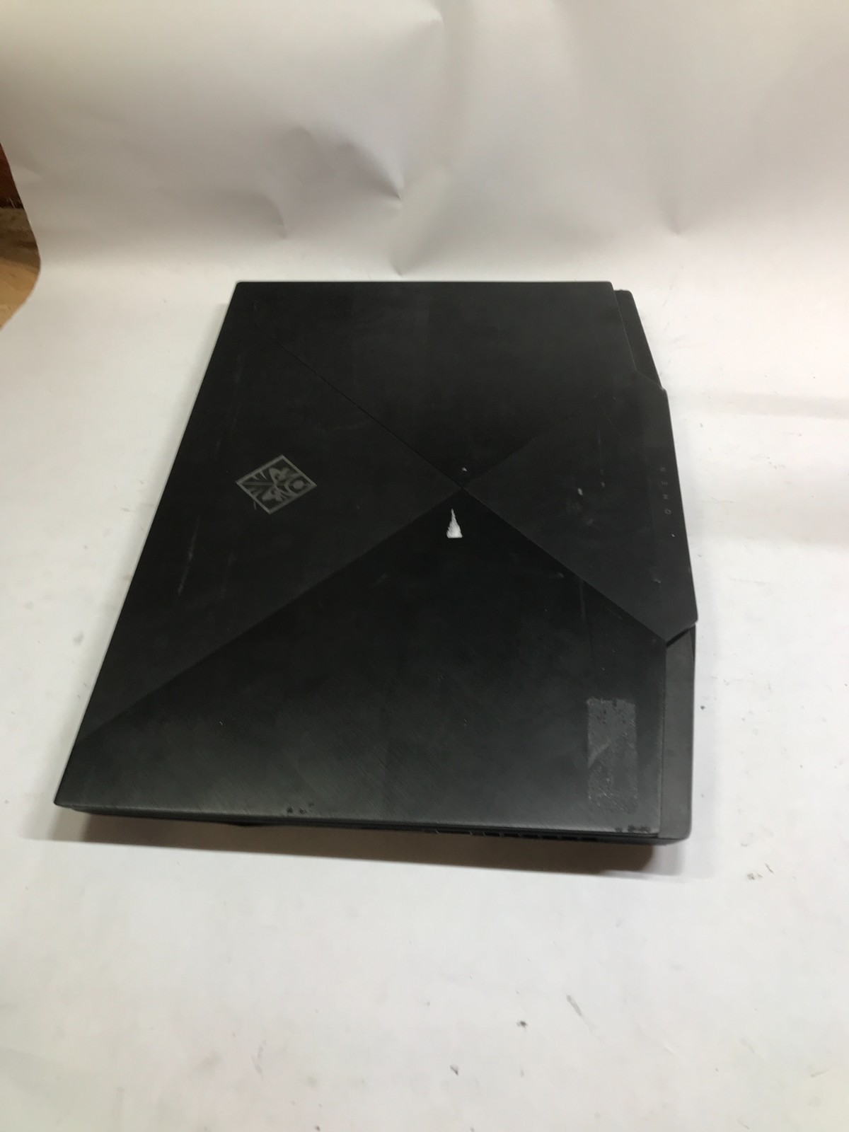 HP Omen 15t-dh100 15″ Intel Core i7 NO RAM RTX 2060 NO SSD/OS For Parts READ!!