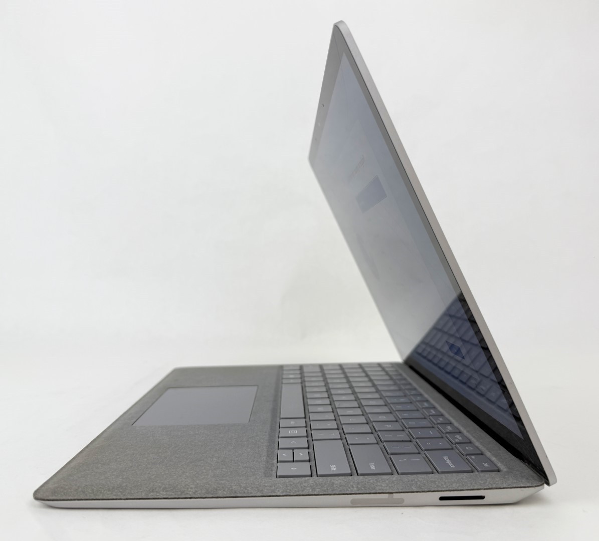 Microsoft Surface Laptop 2 1769 13.5″ Touch i5-8250U 8GB 128GB W11H Grey – Read