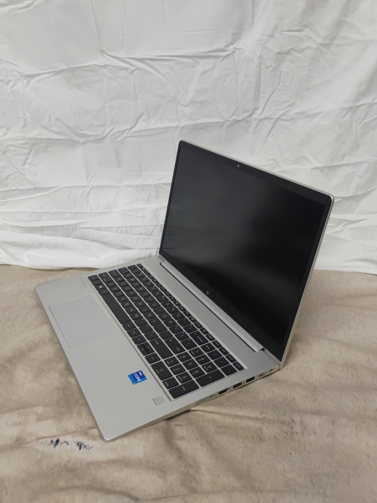 EliteBook 650 G9, i7-12th Gen, 16gb Ram, 256gb SSD, 10 Key, Win 11