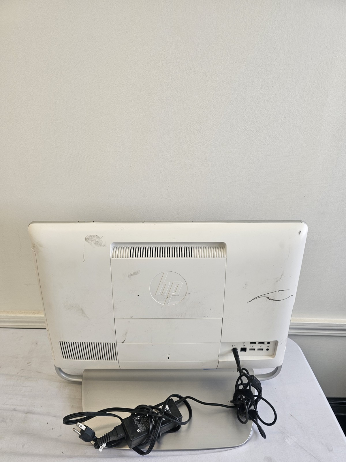 HP TouchSmart Envy 23 All-In-One Intel i5-4440s 8GB RAM 1TB HDD Win 10 READ