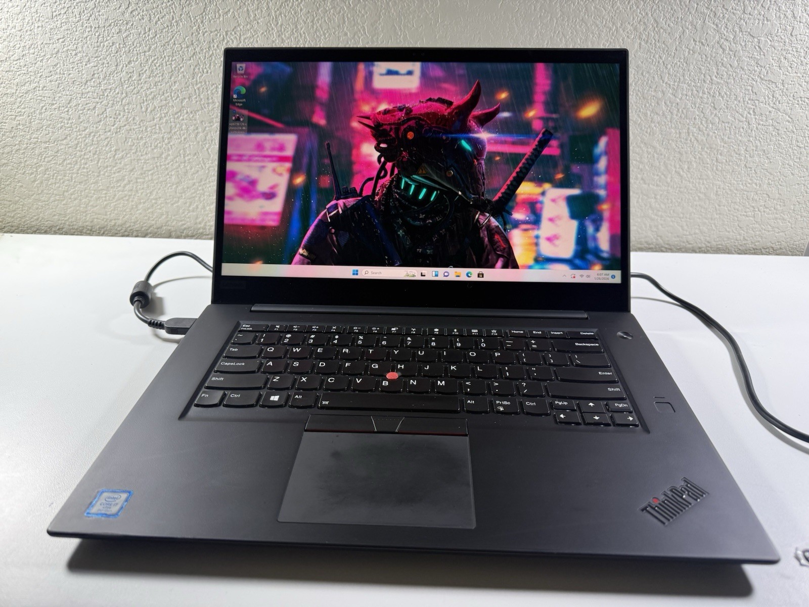 Lenovo ThinkPad P1 Gen 1 4K TOUCHI7-8850H 128GB 32GB W11P P1000 No Battery