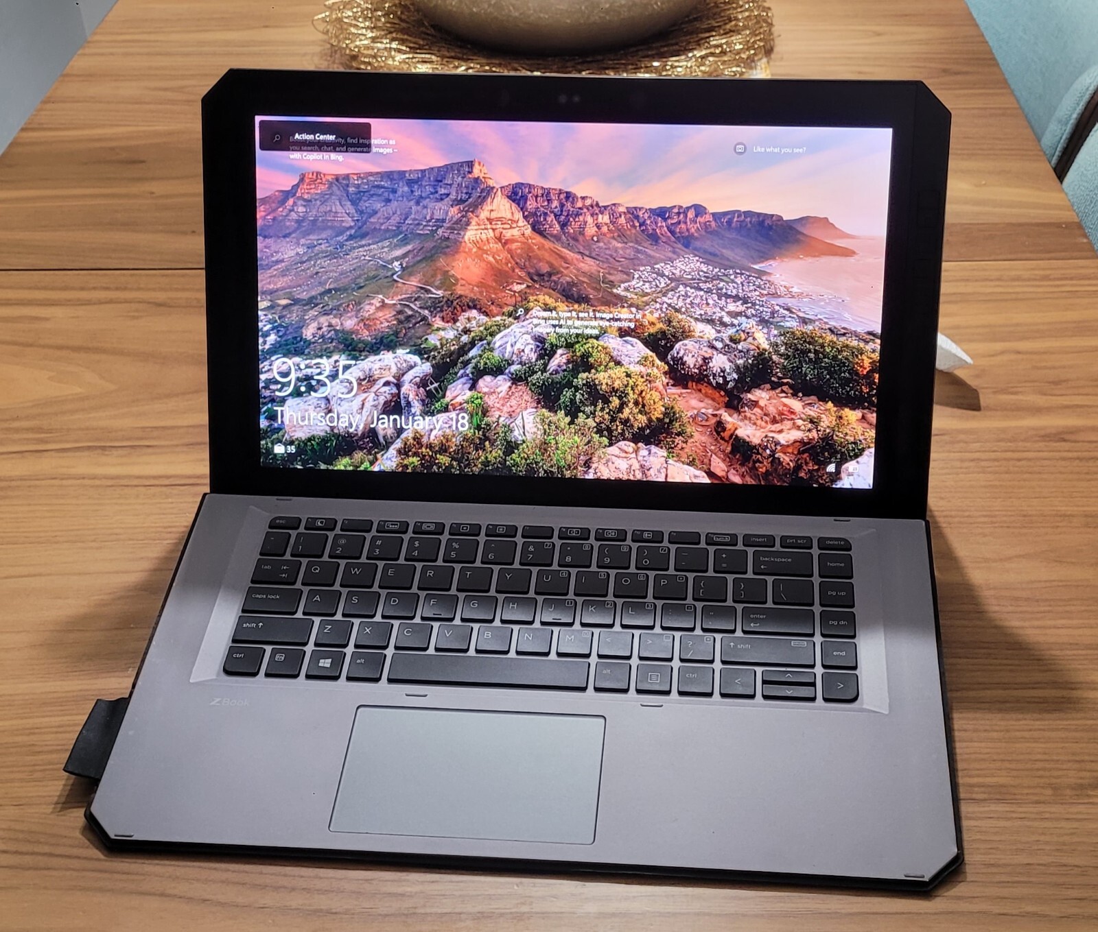 HP ZBook x2 G4; 14″ Screen; with Pen/Stylus; 32GB RAM; $2000 OBO