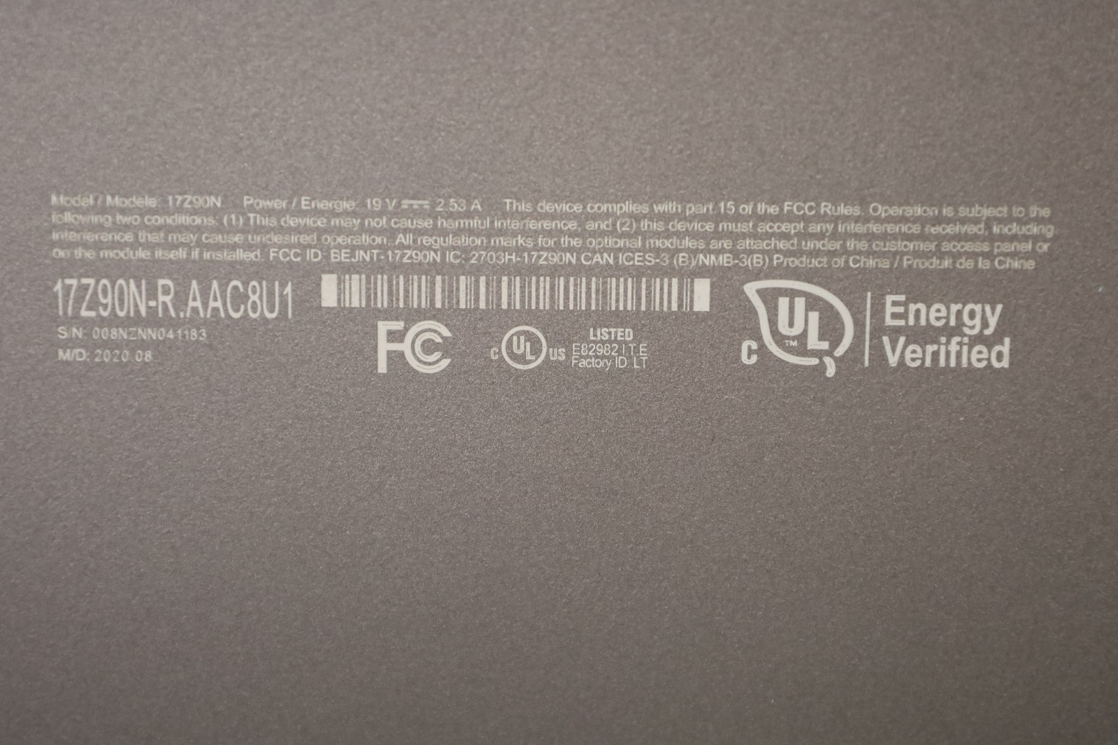 LG Gram 17″ (Intel Core i7-106567 512GB SSD, 16GB RAM) Laptop