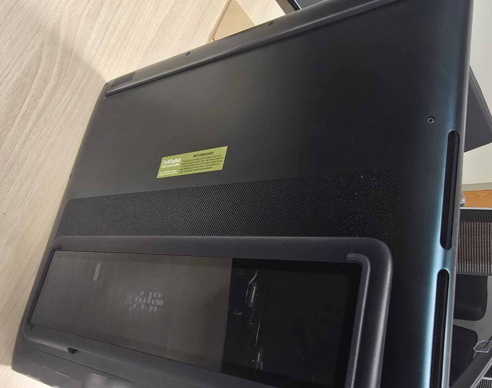 Alienware 18 Area-51 | i9 275HX | RTX 5080 | 64GB RAM | Alienware Elite Care Inc