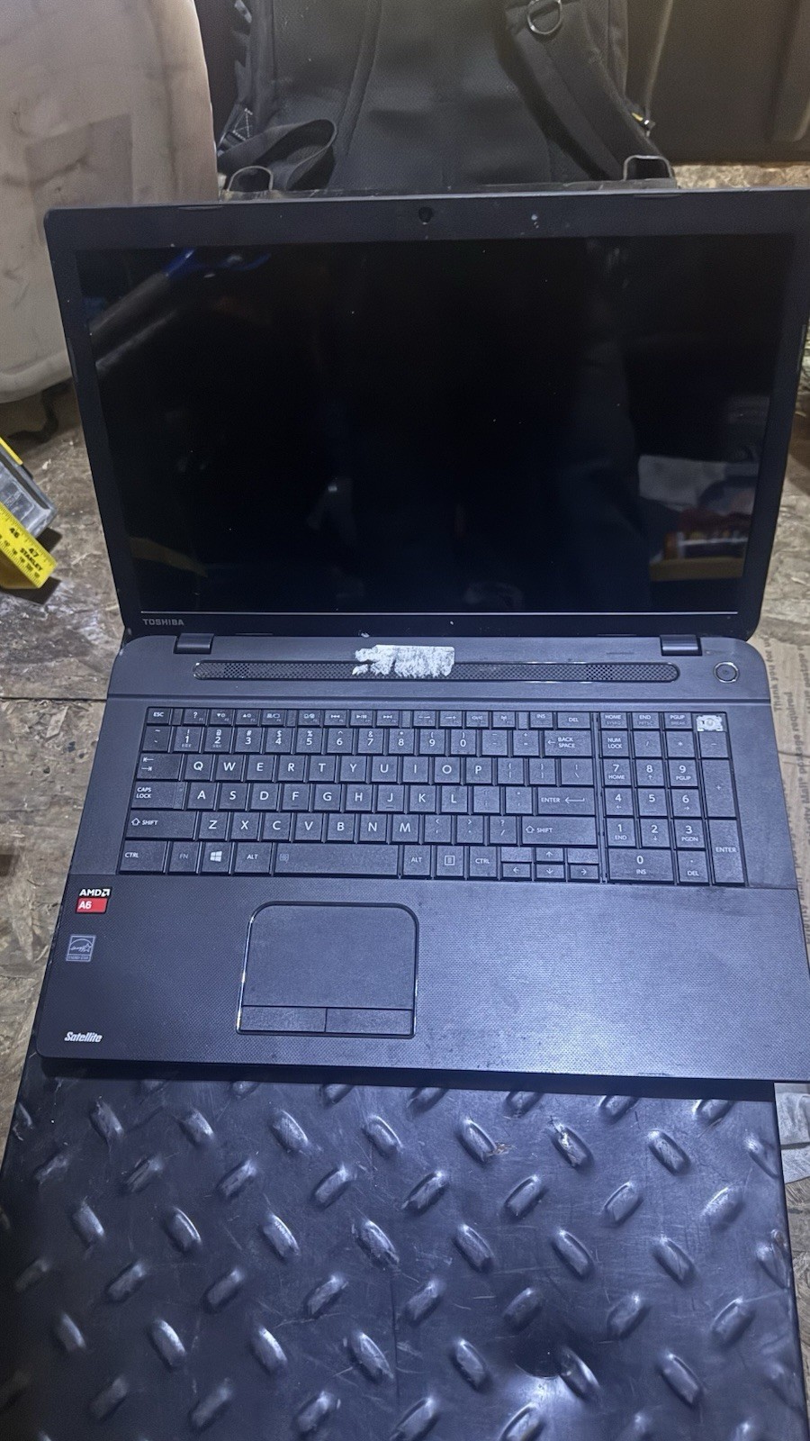 Mixed Laptop Lot Of 8 Parts Only Some Work Some Don’t