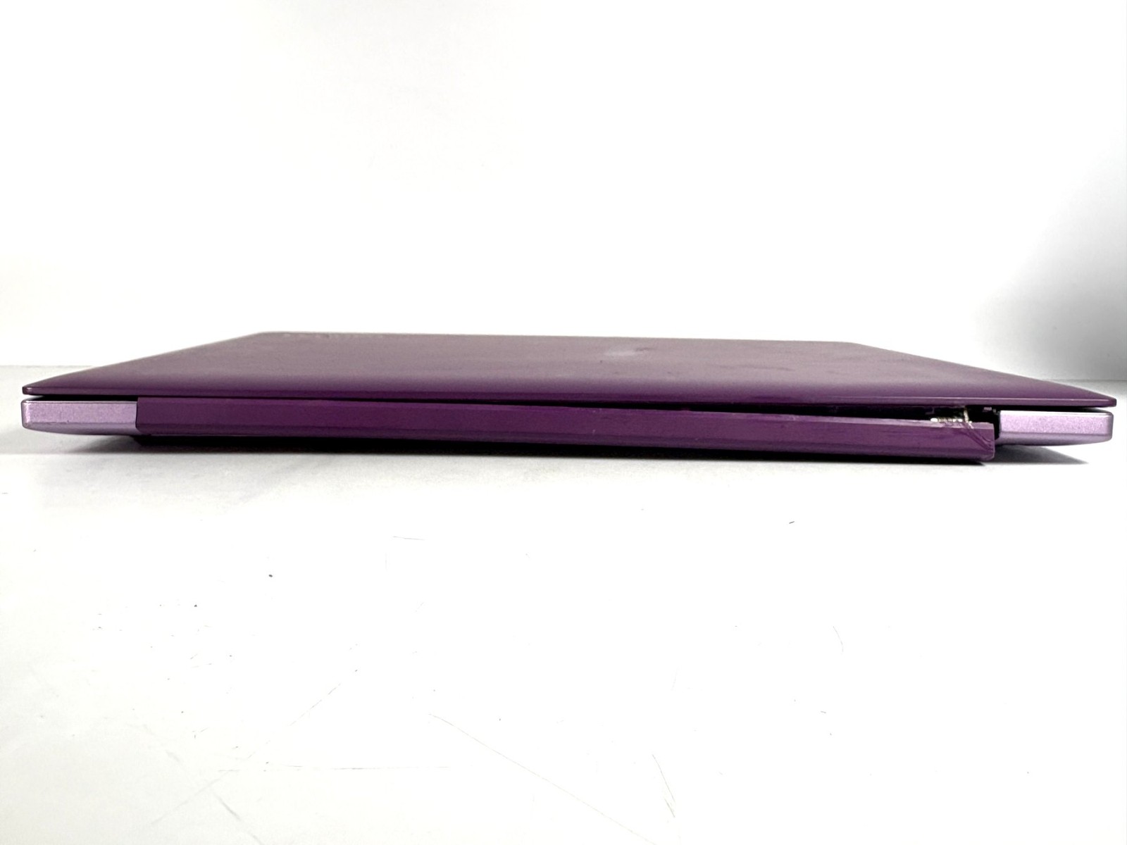Lenovo IdeaPad 330-15AST – 15.6″ HD, 3.1GHz AMD A9-9425, 8GB RAM, 256GB SSD