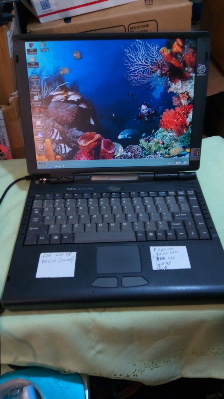 NEC READY 330T LAPTOP WIN98 266MHZ 32MB RAM 3GB HDD AS IS