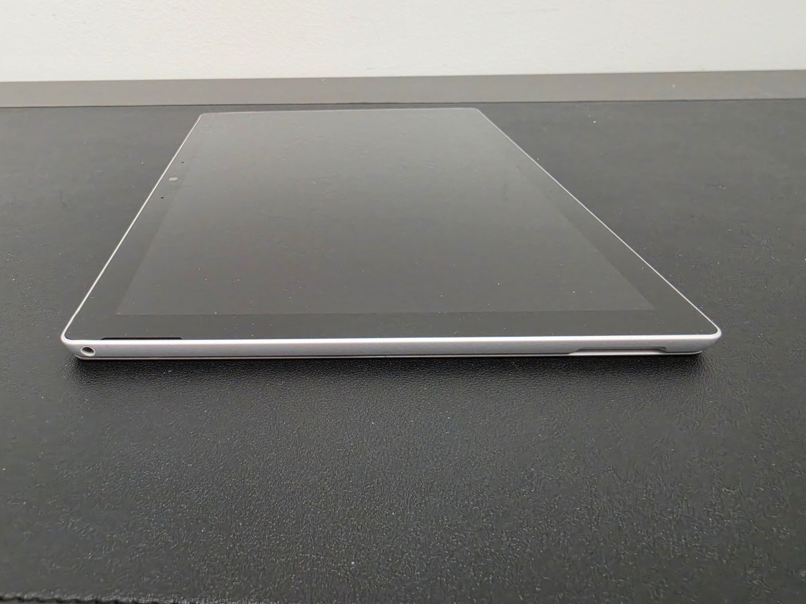 Microsoft Surface Pro 7+ i5-1135G7 16GB Ram 256GB SSD Win 11 Pro