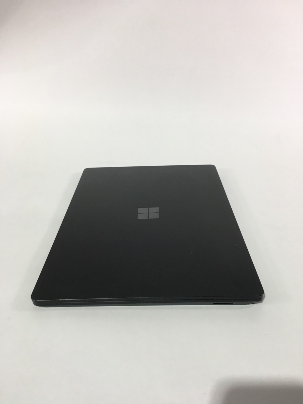 Microsoft Surface Laptop 3 i5-1035G7 1.20GHz/16GB RAM/256GB NVMe SSD/Win11 Pro