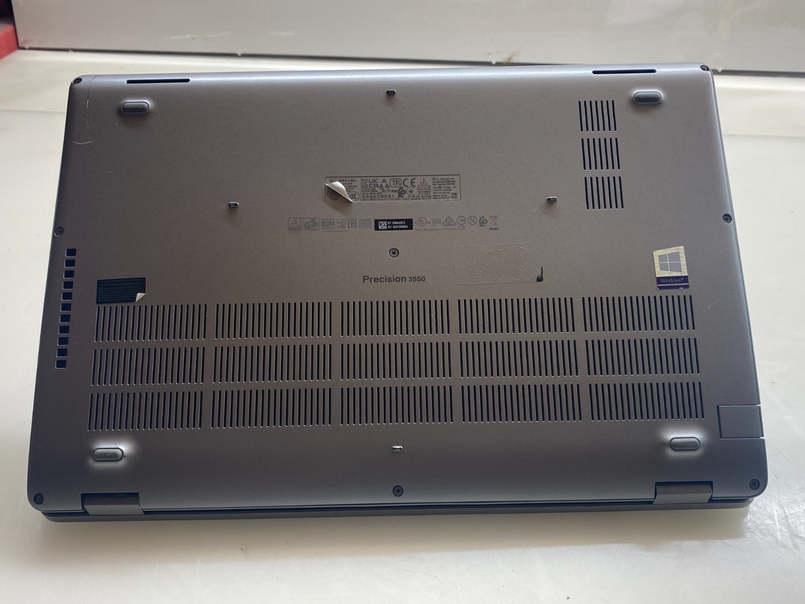 DELL PRECISION 3550 i7-10510U@1.80GHz 8GB NO SSD/OS BIOS TESTED *READ