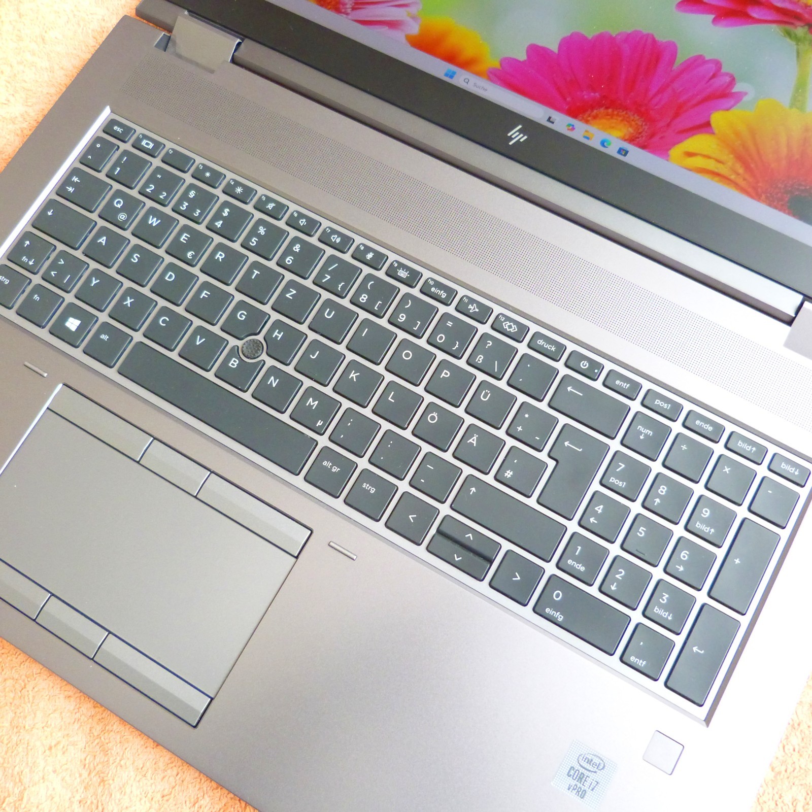 HP ZBook 17 G7 FURY ELITE WORKSTATION 17 inch FHD l 32GB RAM NEW l HEXA i7 USBC