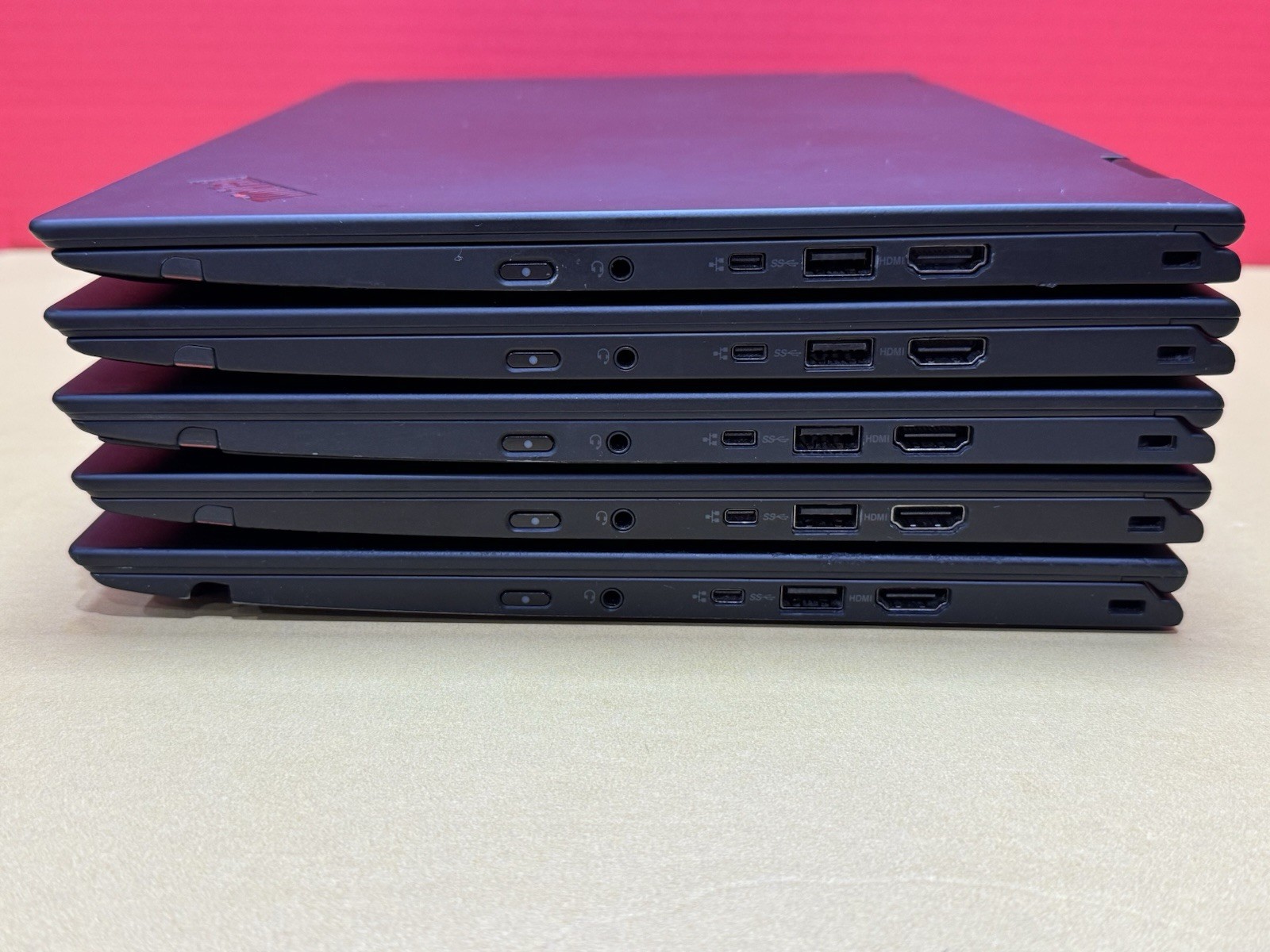 Lenovo ThinkPad X1 Yoga 3rd i5-8th Gen 2-In-1 8 GB RAM 256 GB SSD Lot Of 5