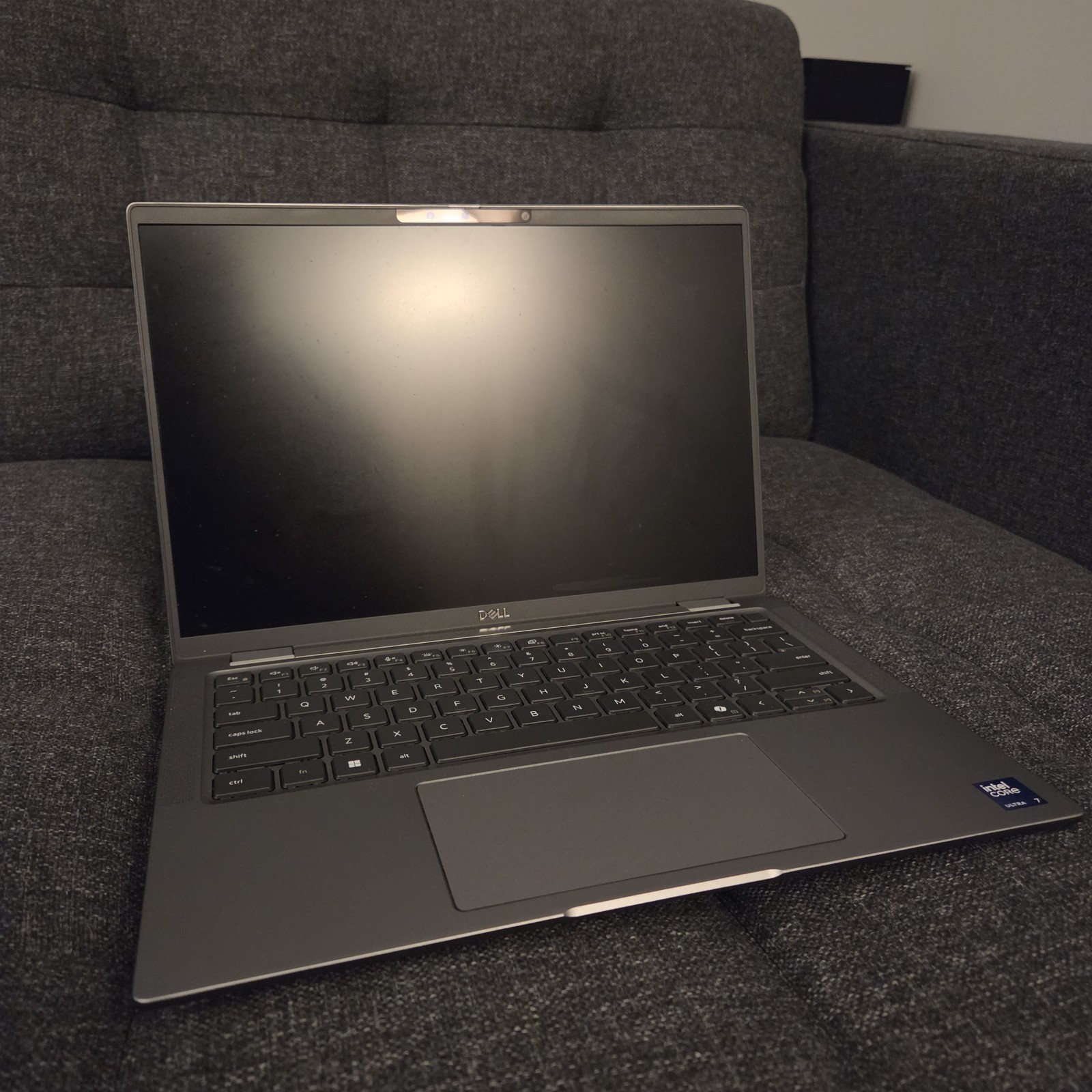 Dell Latitude 7400 Laptop 14″ Gray Intel Core i7 16GB RAM SSD USB-C HDMI