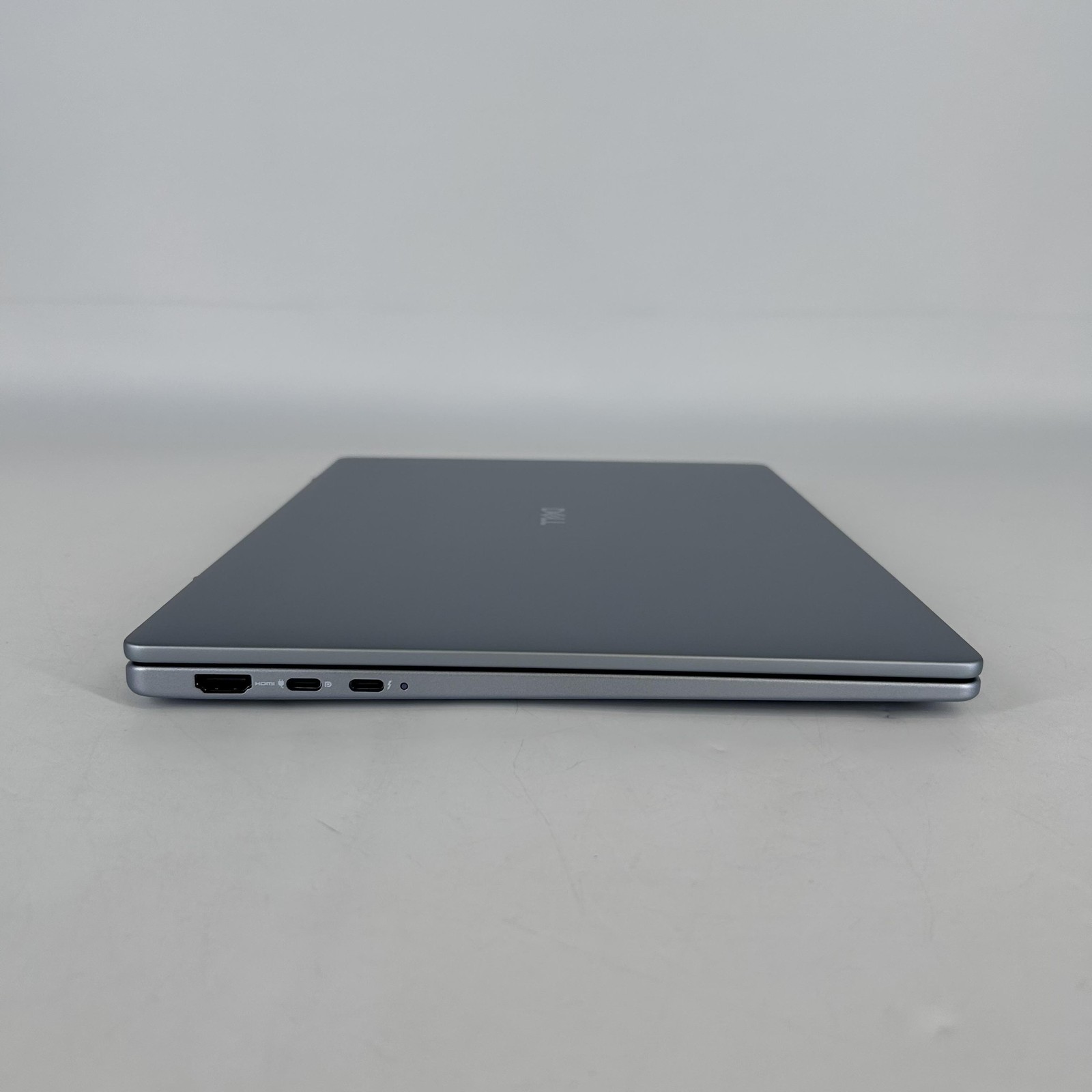 Dell 14 Plus DB14250 Ice Blue 2.2 GHz Ultra 7 258V 32GB 1TB Excellent LCD BLEED