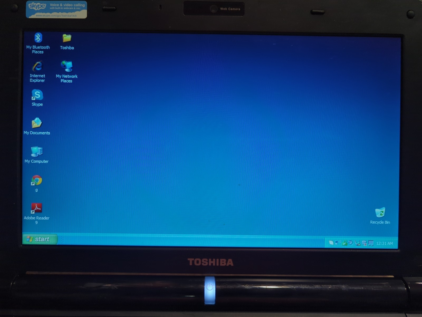 Toshiba NB305-N310 Laptop N450 1.66GHz 2GB RAM 140GB HDD Windows XP *READ*