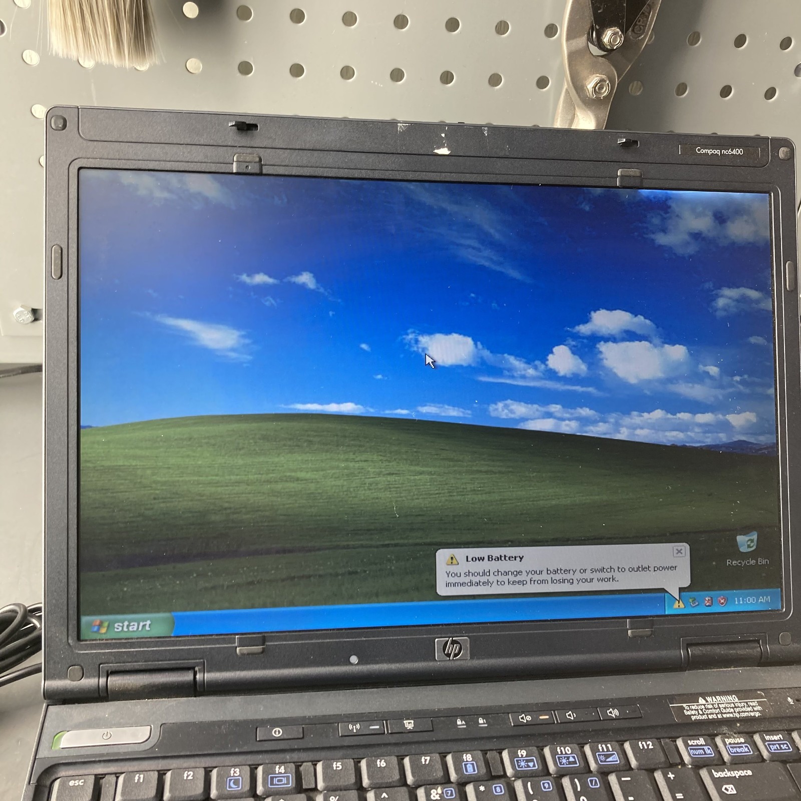 HP Compaq NC6400 14.1″ Laptop Intel Core 2 Duo 2GB 40GB SSD Windows XP Pro SP3