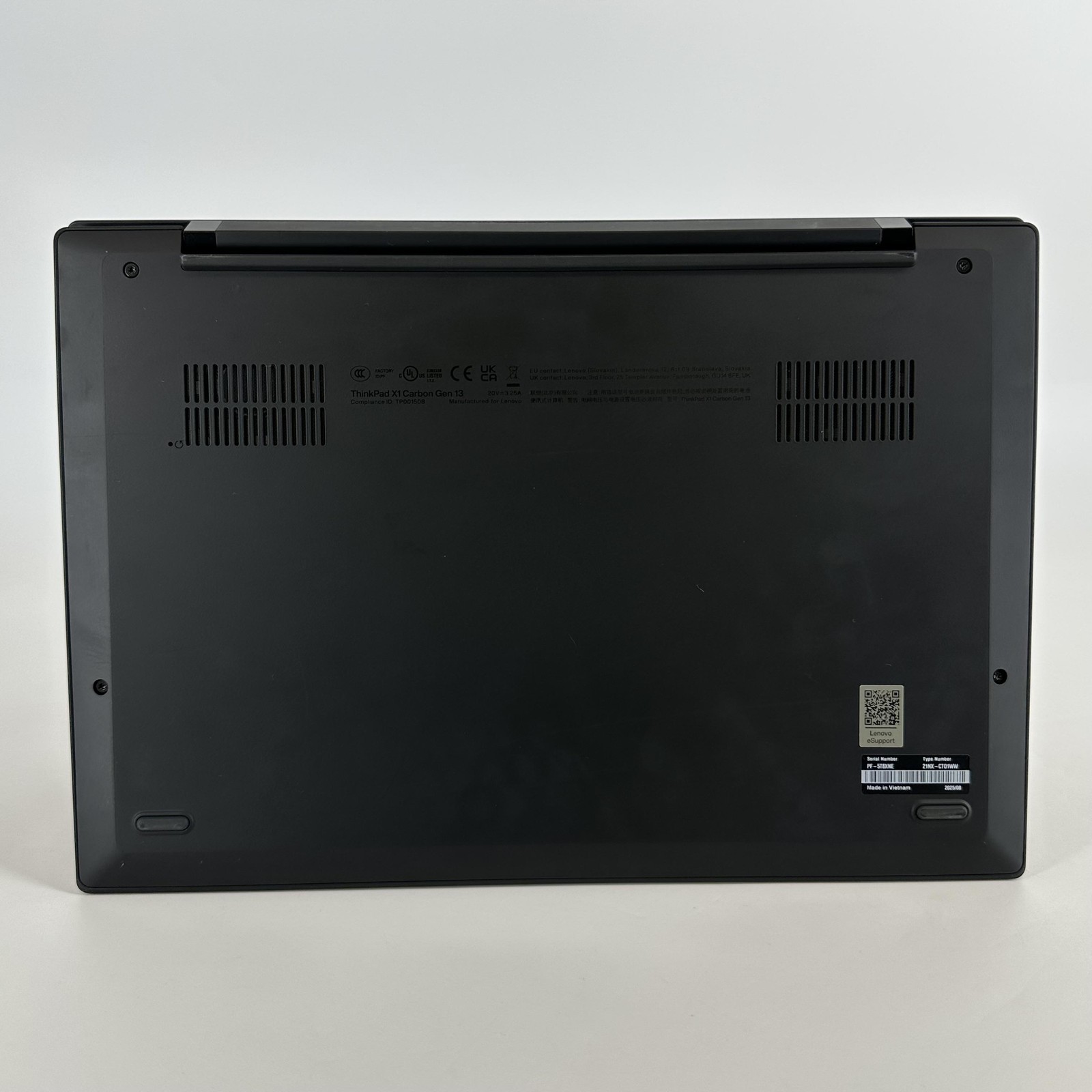 Lenovo ThinkPad X1 Carbon Gen 13 14 QHD+ TOUCH 1.5 GHz Ultra 5 225U 16GB 512GB