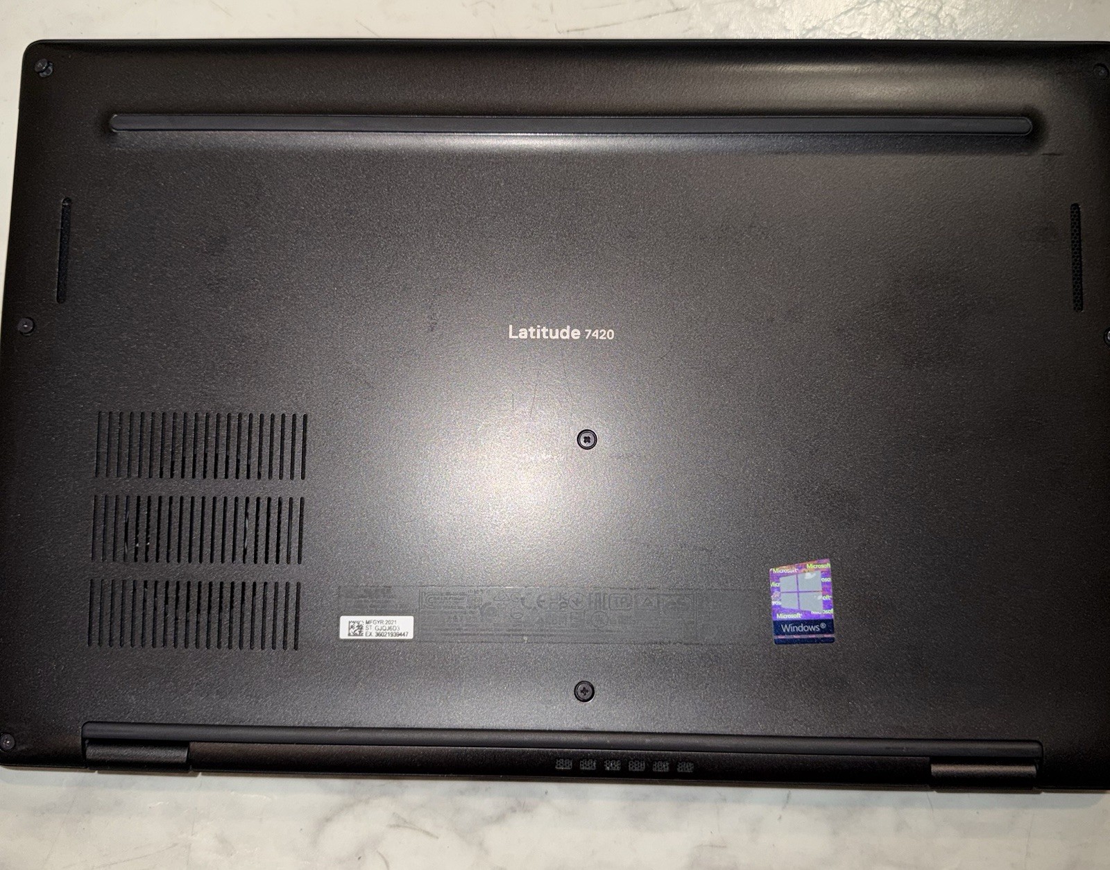 Dell Latitude 7420 14″ 128GB SSD, Intel Core i5-1145G7 4.40 GHz 16GB no Charger
