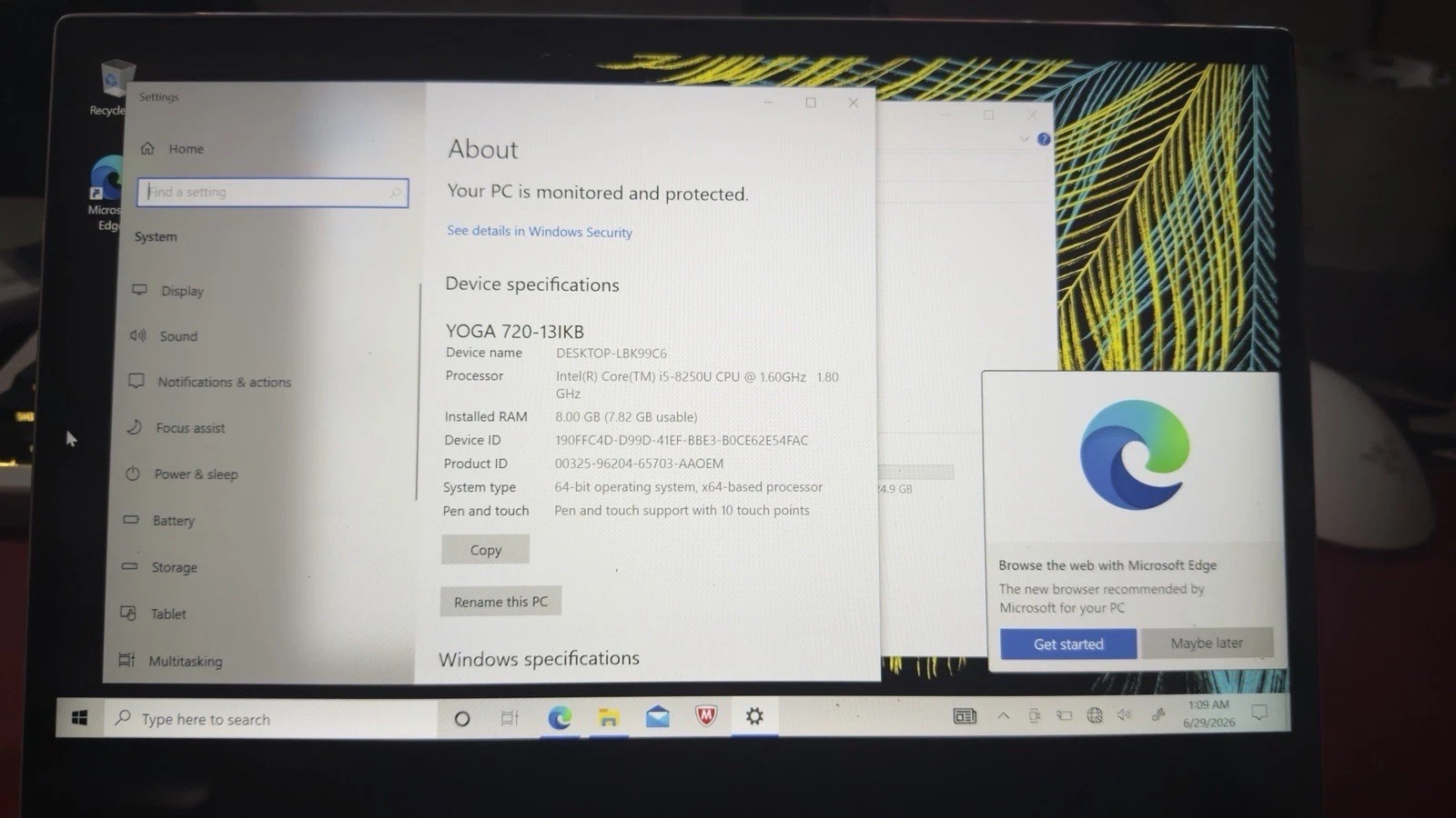 Lenovo YOGO 720-13IKB 13inch i5 8th Gen 256gb | Used laptop