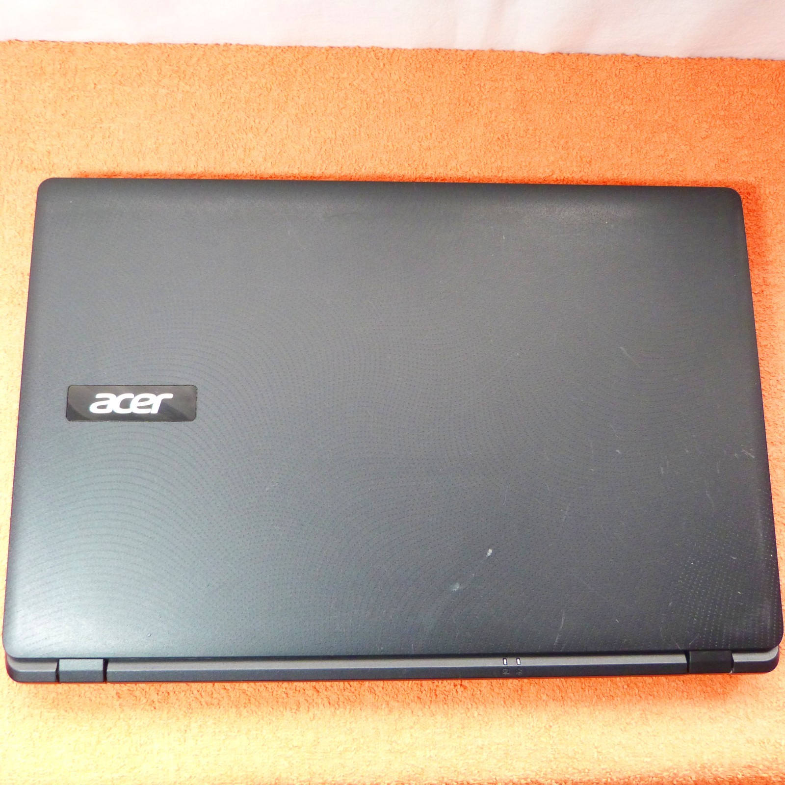 FAULTY Acer ES1 531 UltraBook 15 inch l SSD l 8 GB RAM HOBBYIST