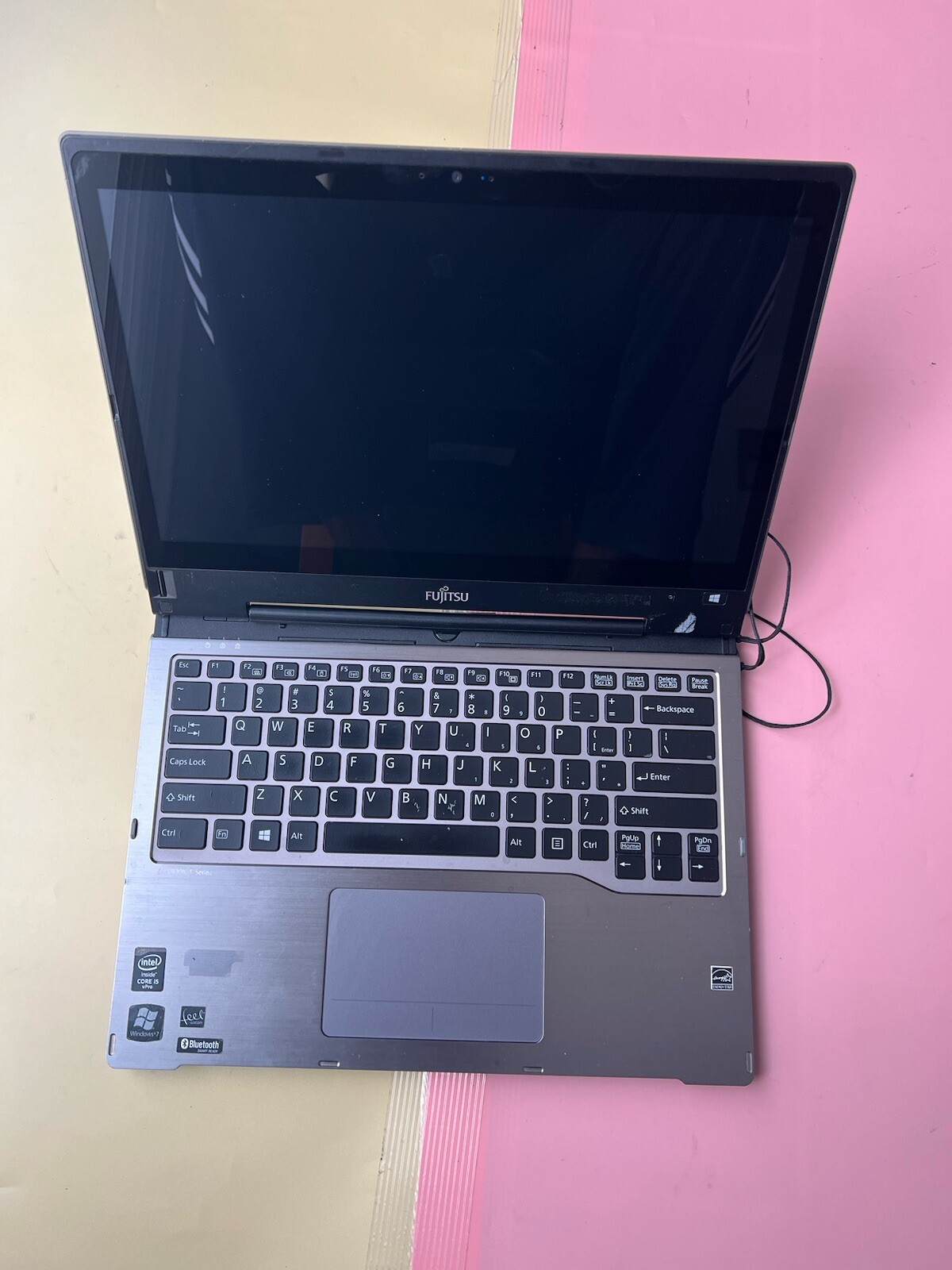FUJITSU LIFEBOOK T904 (2 IN 1)Core i5-4300U 8GB RAM 0GB SSD WEBCAM TOUCHSCREEN